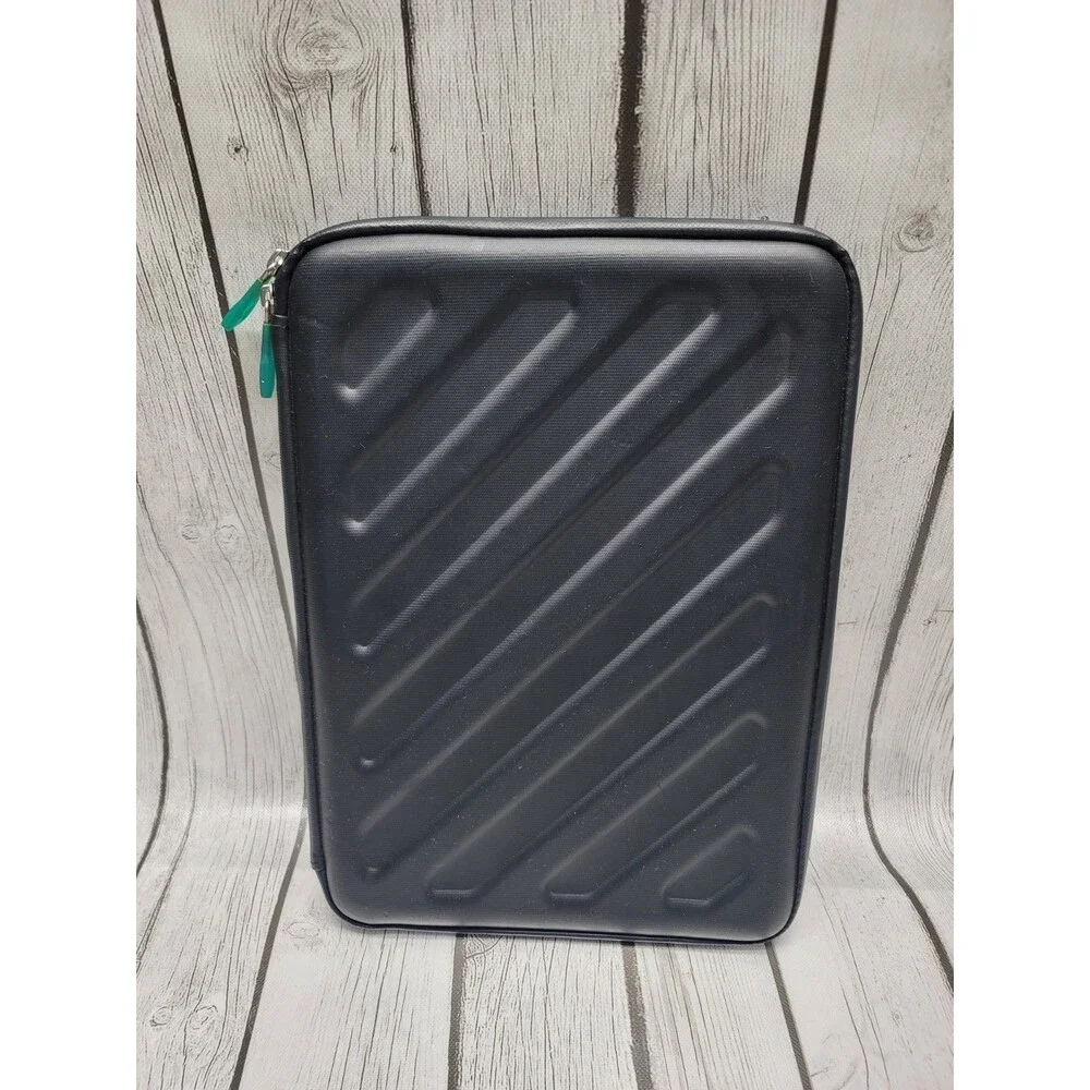 Thule Sweden Gauntlet 13x9.5 15 In Laptop Case Black Tablet sleeve zipper travel